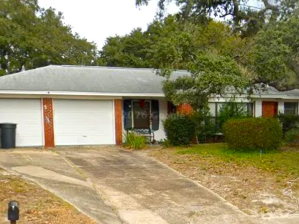 223 Holmes Blvd, Fort Walton Beach, FL 32548