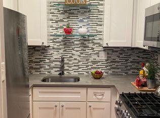 415 Butternut St NW APT 10, Washington, DC 20012