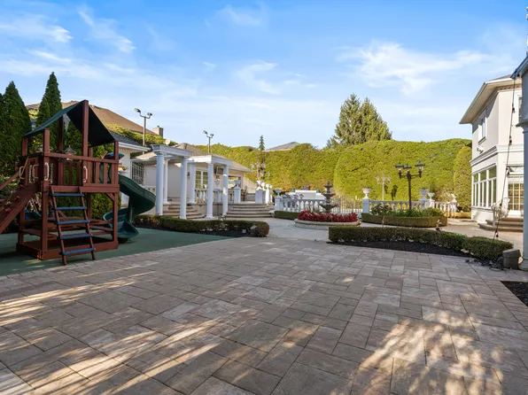 51 Romer Road image 55 of 92