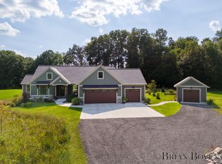 4701 Montcalm Ave NE, Belding, MI 48809