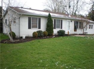 3449 Spangle St, Canandaigua, NY 14424