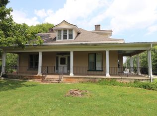 100 Oak St #A-B, Smyrna, TN 37167