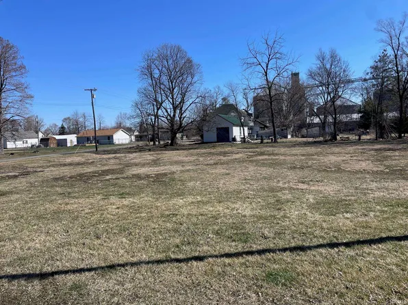 Madison And Boston St, Medaryville, IN 47957