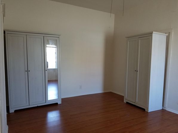 2210 W Jefferson Blvd #9B