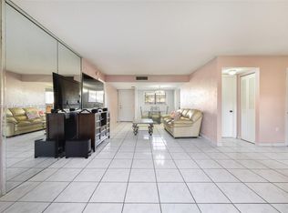 8415 SW 107th Ave APT 221W, Miami, FL 33173