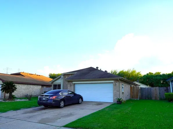 11727 Lamprey St, Houston, TX 77099