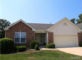 1402 Villas Estates Dr, Fenton, MO