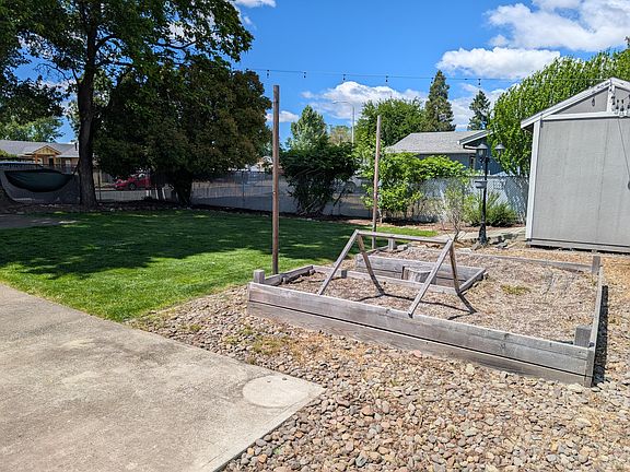 5th image of 2299 Delta Waters Rd