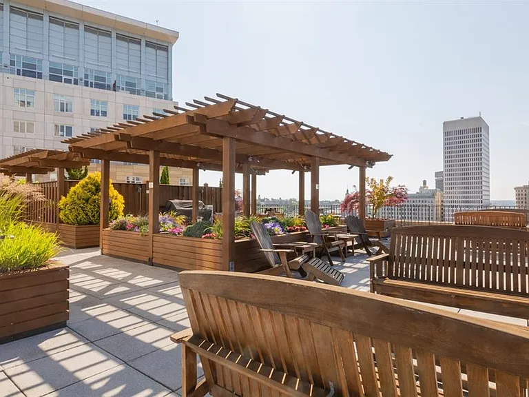200 Exchange St #415 — Photo 36