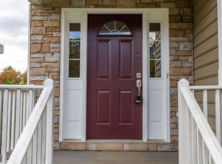 1310 Amber Ridge Rd, Charlottesville, VA 22901