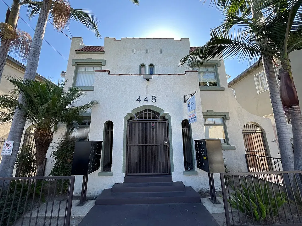 448 Orange Ave Long Beach, Ca 90802