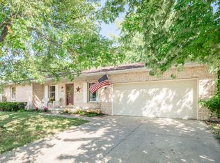 1428 Larson St, Sycamore, IL 60178