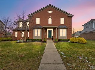 50406 Black Horse Ln, Canton, MI