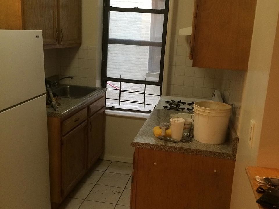 2nd image of 3815 10th St