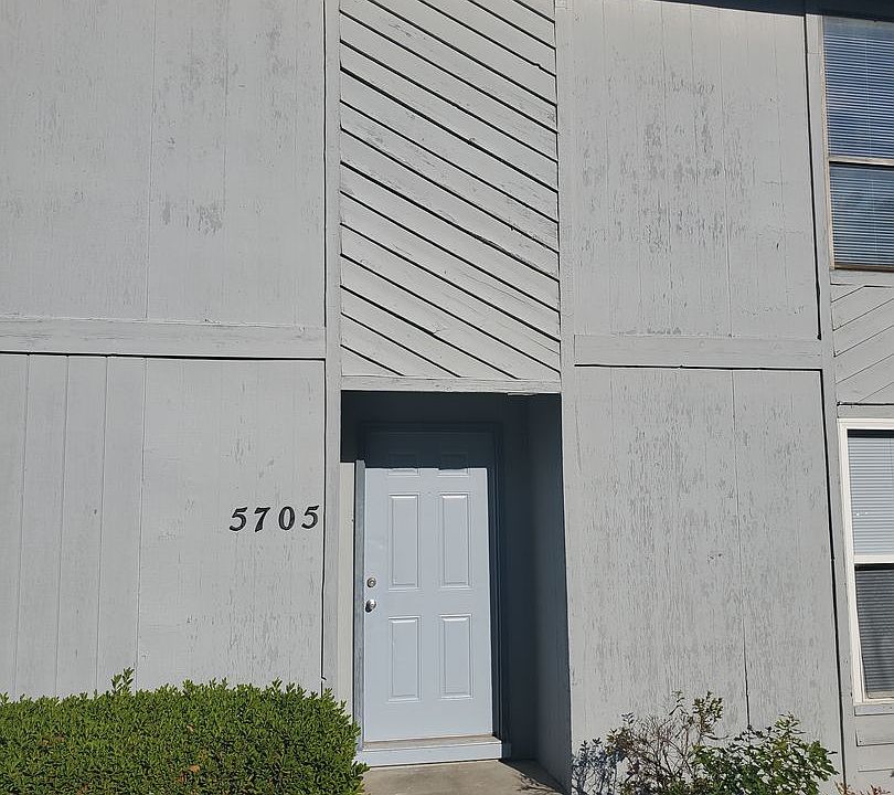 1st image of 5705 Aftonshire Dr