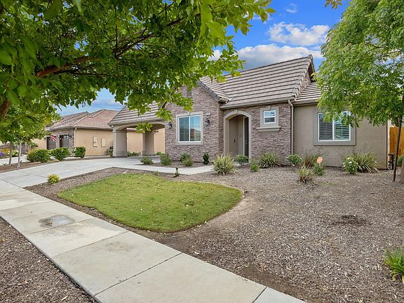 2nd image of 2223 Madeline Dr