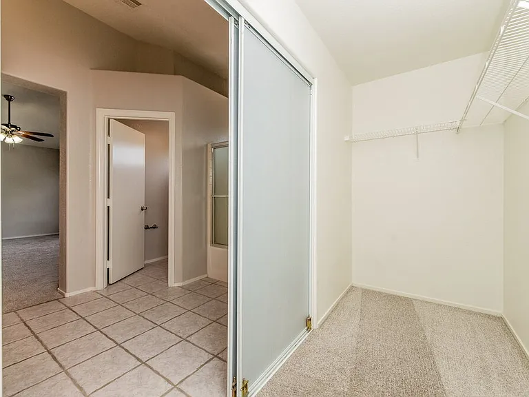 5044 Drifting Creek Ave — Photo 11
