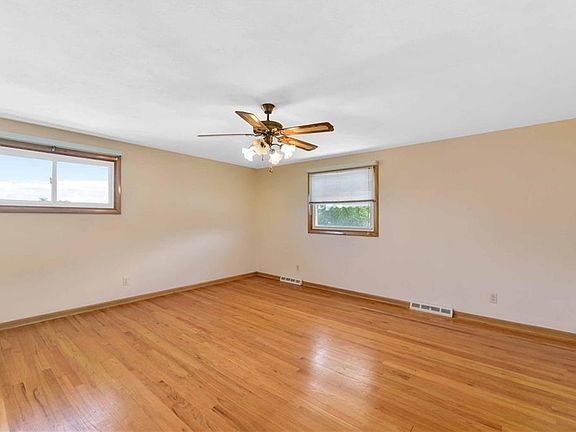 5th image of 7293 Barton Hill Dr