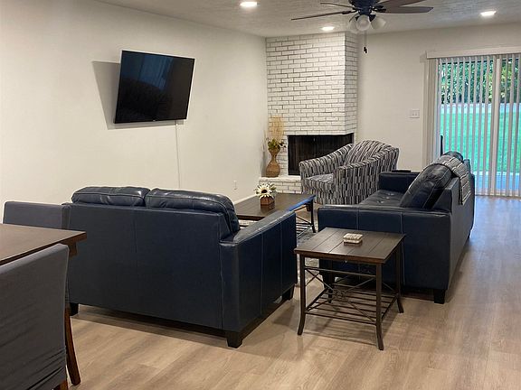 5th image of 5957-5959 Apawamis Way