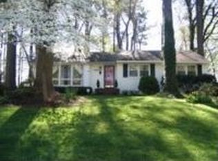 2434 Medway Dr, Raleigh, NC 27608