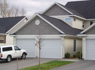 2088 Chelsea Ln, Traverse City, MI 49684