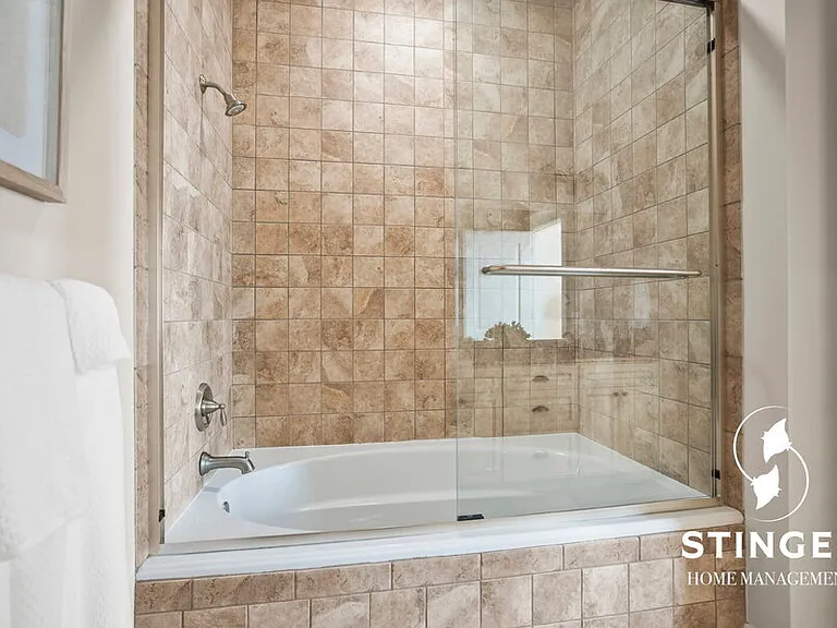 700 Bay St #207 — Photo 31