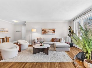 50 Lancaster Ter #4, Brookline, MA 02446