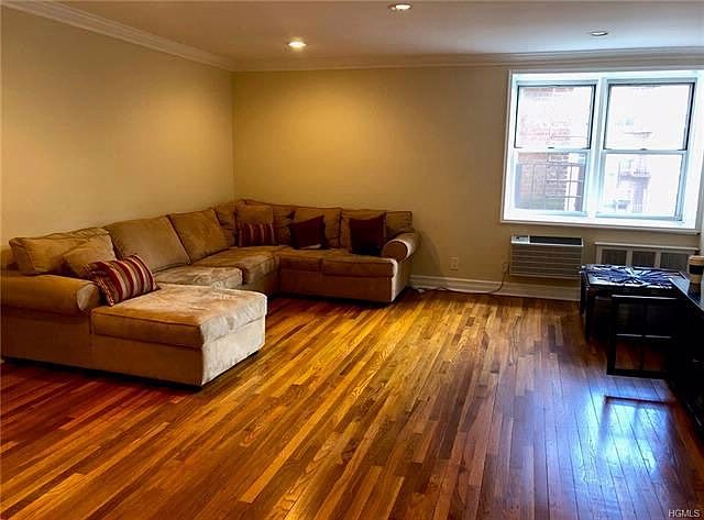 1st image of 2 Sadore Ln APT 3M