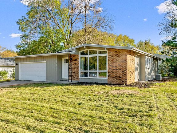 2nd image of 506 Jewel Dr