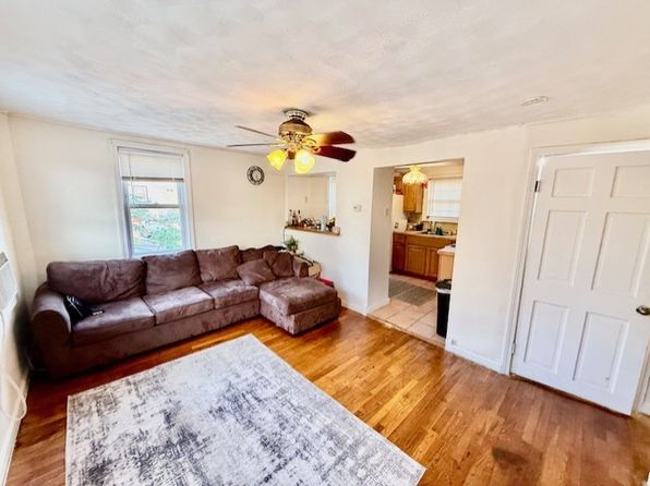 14 Amity St FLOOR 2