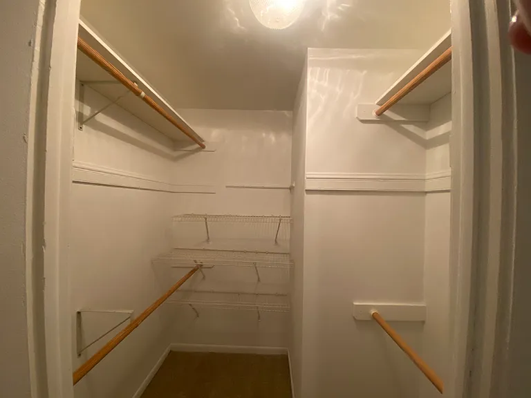 Walk-in Closet