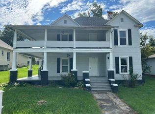 523 Ohio Ave, Etowah, TN 37331