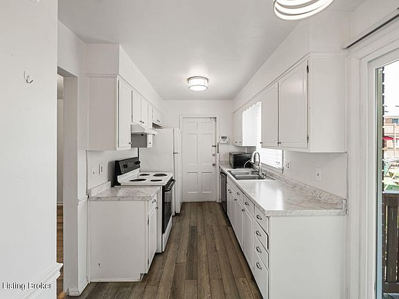 4th image of 3303 Leith Ln APT 4