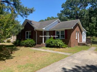 206 Burrington Rd, Greenville, NC 27834