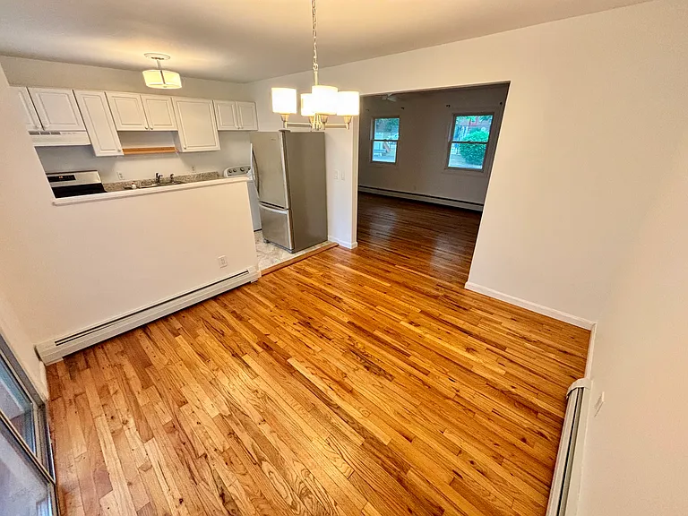 4 Fairview Dr #2 — Photo 4