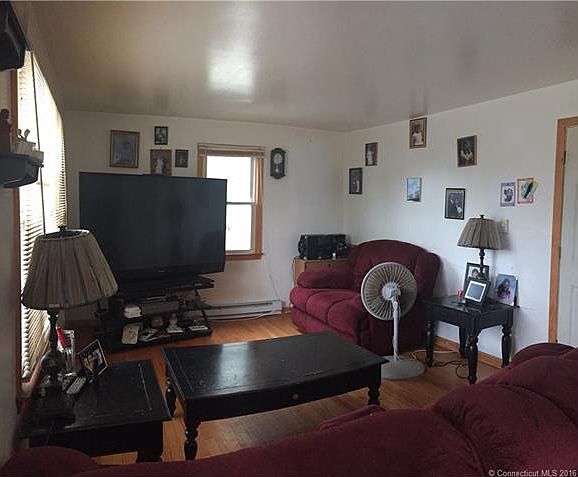 2nd image of 144 Forest Rd