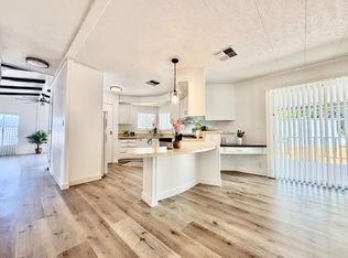 8 Schooner Ln, Modesto, CA 95356