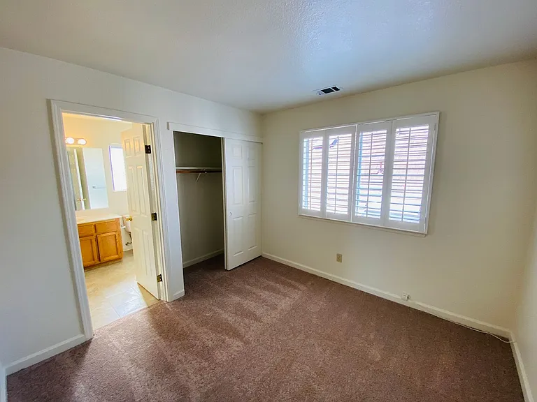 8868 Chadbury Pl — Photo 18