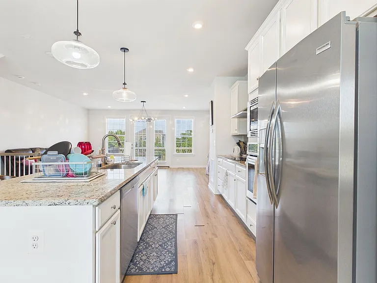 1405 Kerr Dr — Photo 8