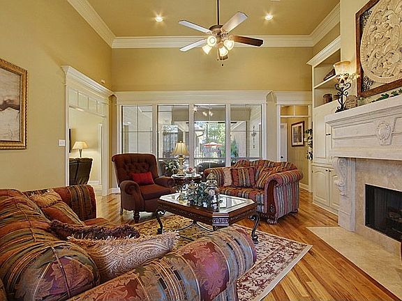 DEN AREA