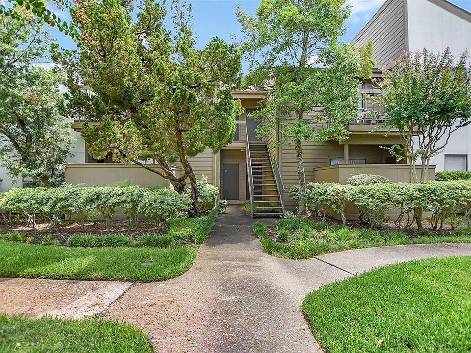 1st image of 10047 Westpark Dr APT 37