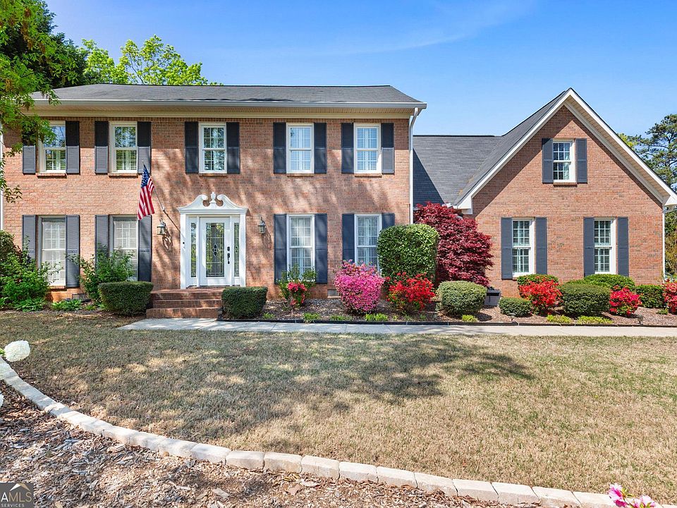 1st image of 2083 Dayron Cir