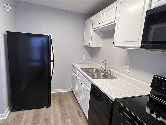 4th image of 1510 Darren Cir