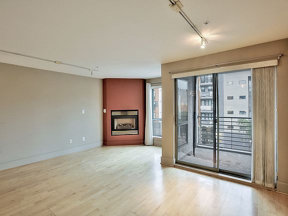 3rd image of 2068 3rd St APT 7