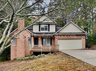 2919 Trotters Crest Dr, Snellville, GA 30039