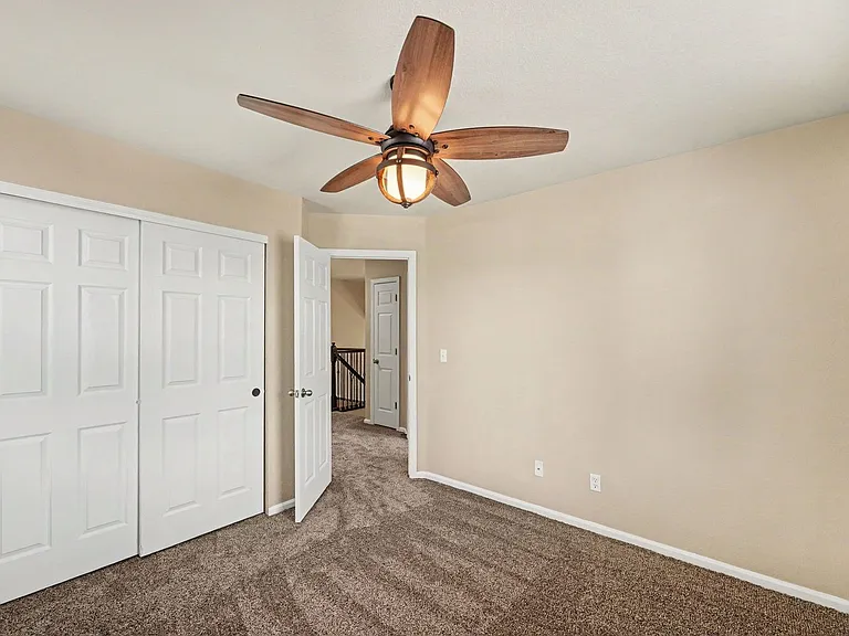 19209 E Dickenson Dr — Photo 18