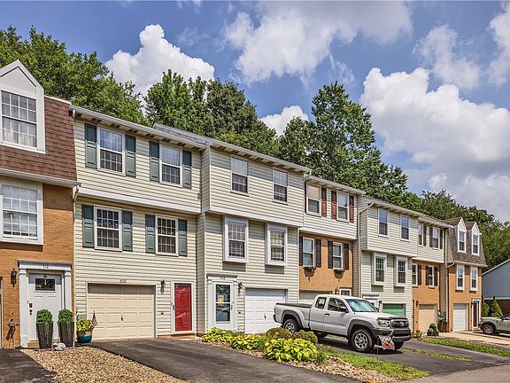 2nd image of 510 Lexington Dr