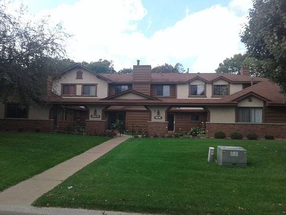 5th image of 92 126th Ave NW