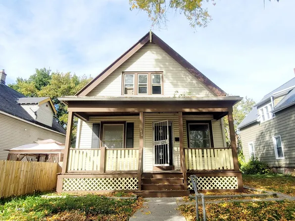 1014 W Nash St, Milwaukee, WI 53206