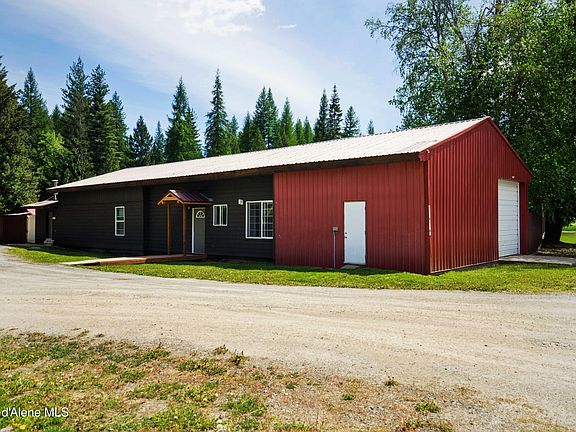 3rd image of 41 Pinecone Rd